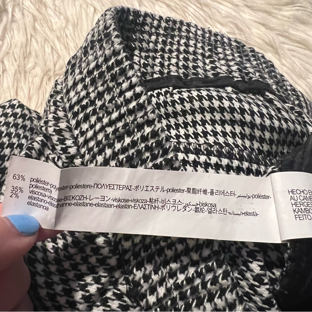 Zara Basic Cropped Houndstooth Trousers White Bla… - image 13